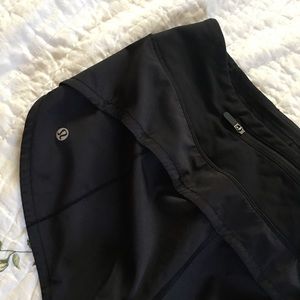 lululemon 2.5 in shorts